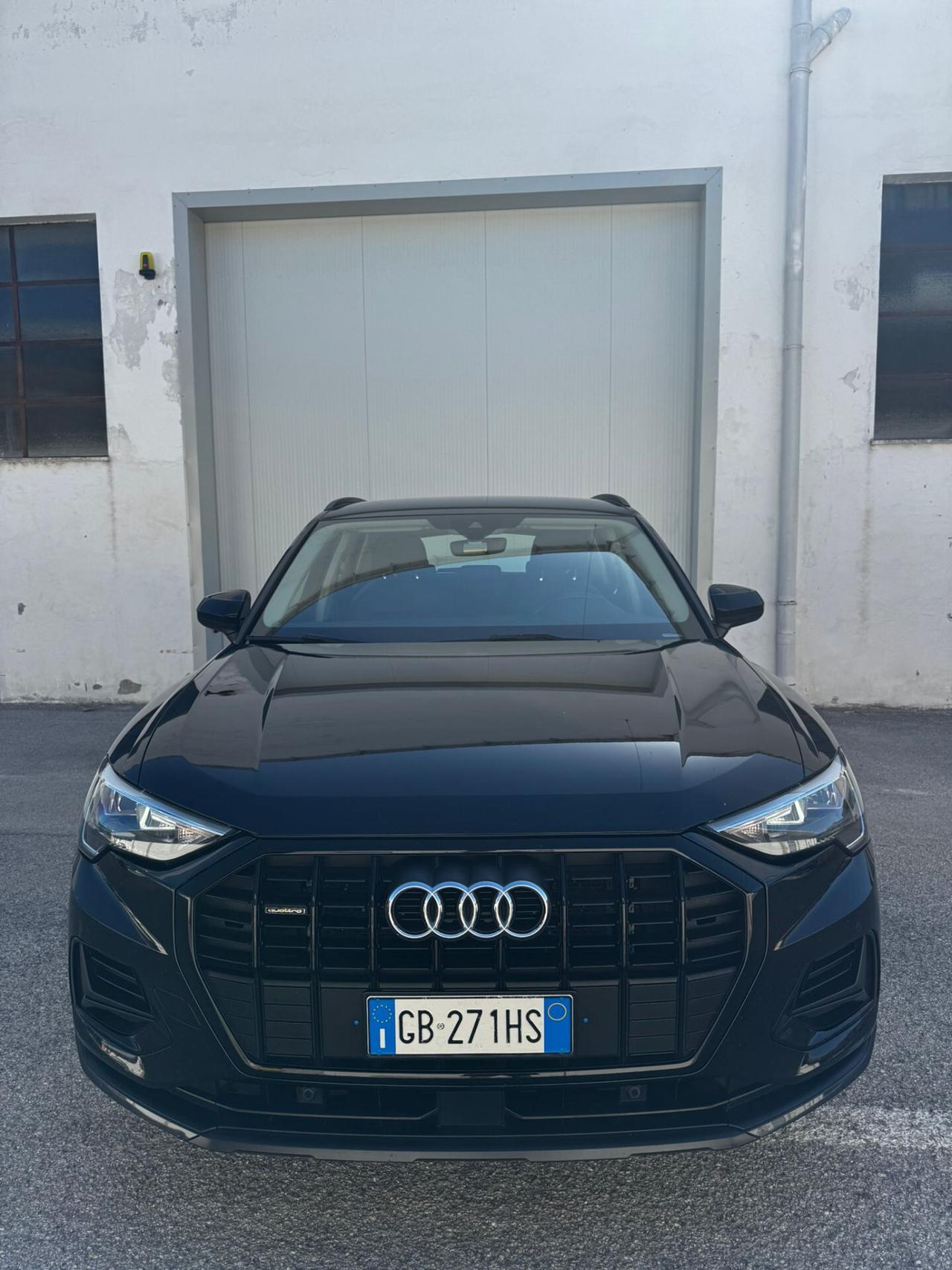Audi Q3 40 TDI quattro S tronic Business Advanced