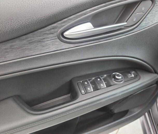 Alfa Romeo Stelvio 2.2 Turbodiesel 210 CV AT8 Q4 Veloce