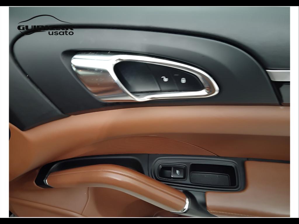 PORSCHE Cayenne II 2015 - Cayenne 3.0 tiptronic