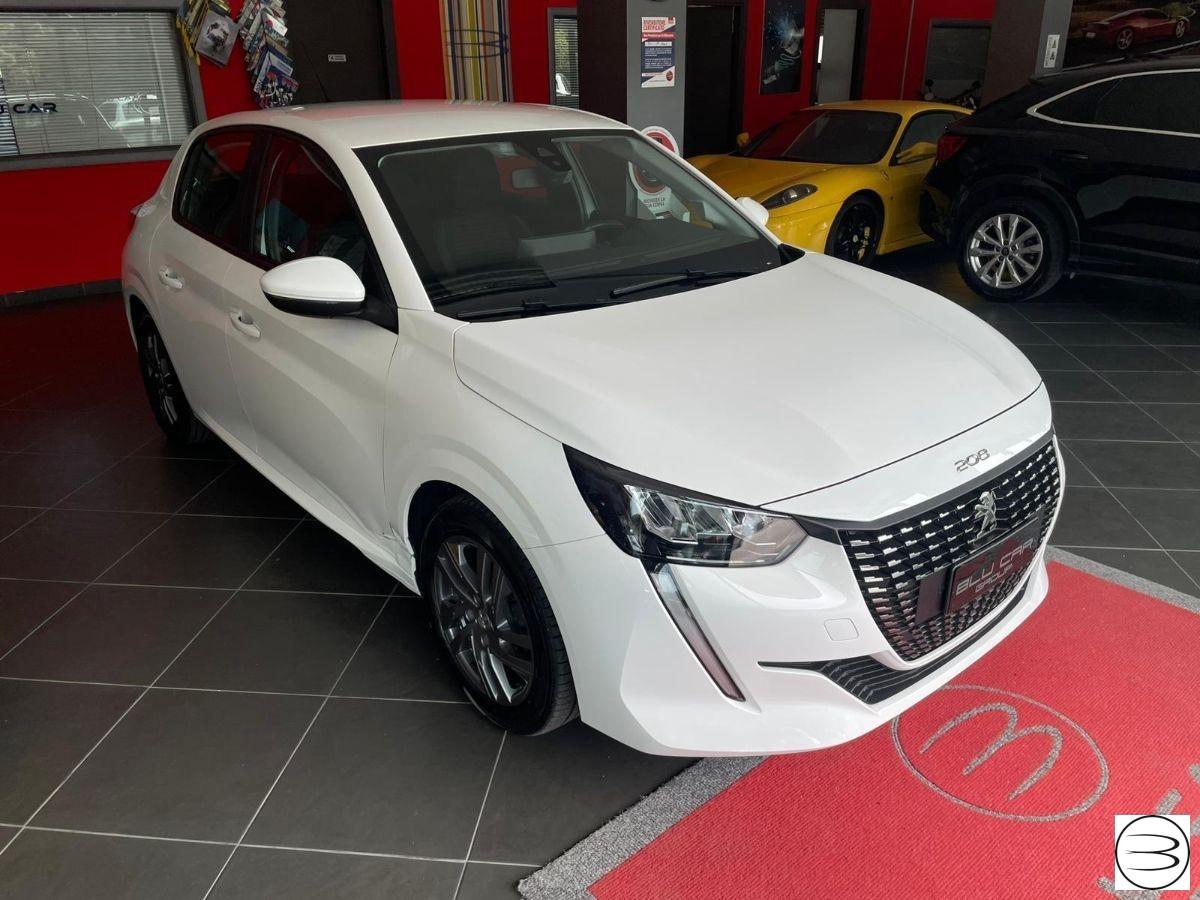 PEUGEOT - 208