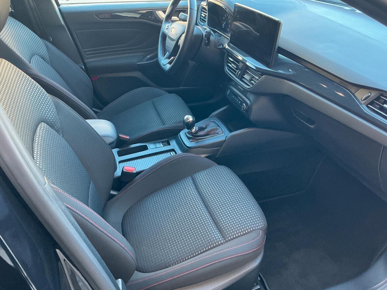 Ford Focus 1.0 EcoBoost Hybrid 125 CV SW ST-Line