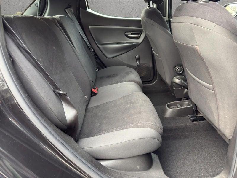 Lancia Ypsilon Ypsilon 5 porte 1.2 69cv Gold