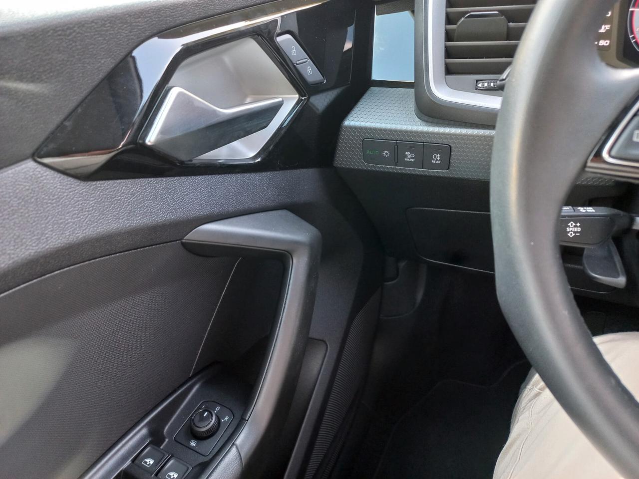 Audi A1 allstreet 30 TFSI S tronic 116 CV