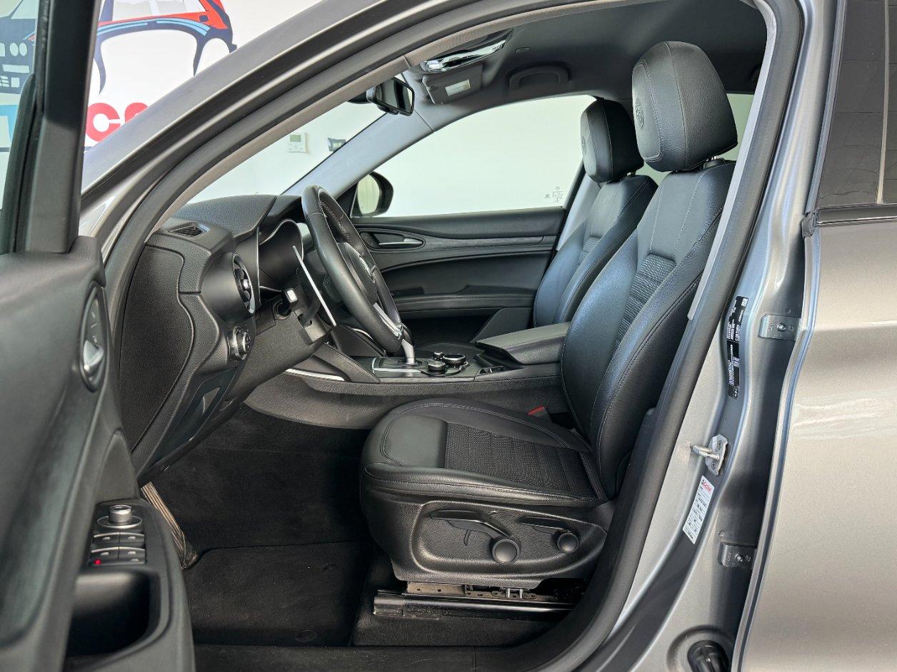 Alfa Romeo Stelvio 2.0 t B-Tech Q4 200cv auto BTECH