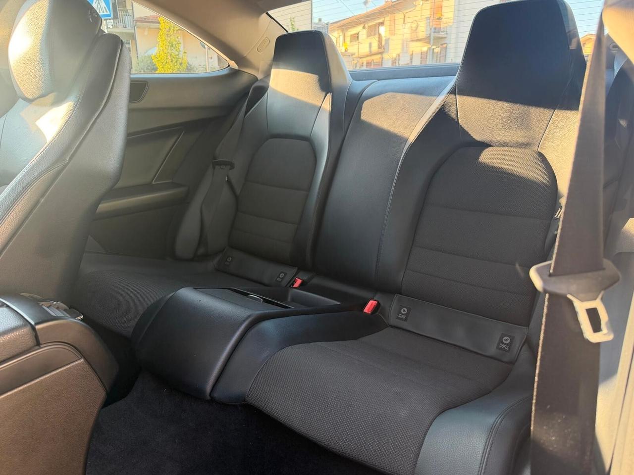 Mercedes-benz C 220 CDI BlueEFFICIENCY Avantgarde