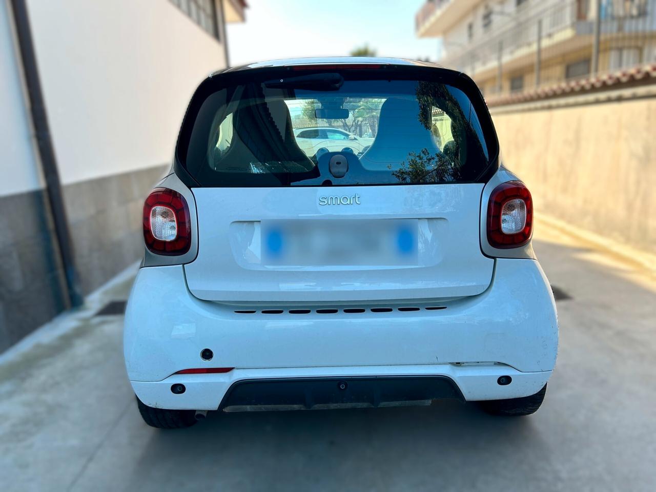SMART FORTWO 1.0 Benzina Automatica - 2016