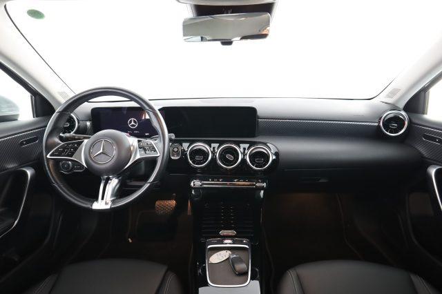 MERCEDES-BENZ A 180 A 180 d Automatic Progressive Advanced