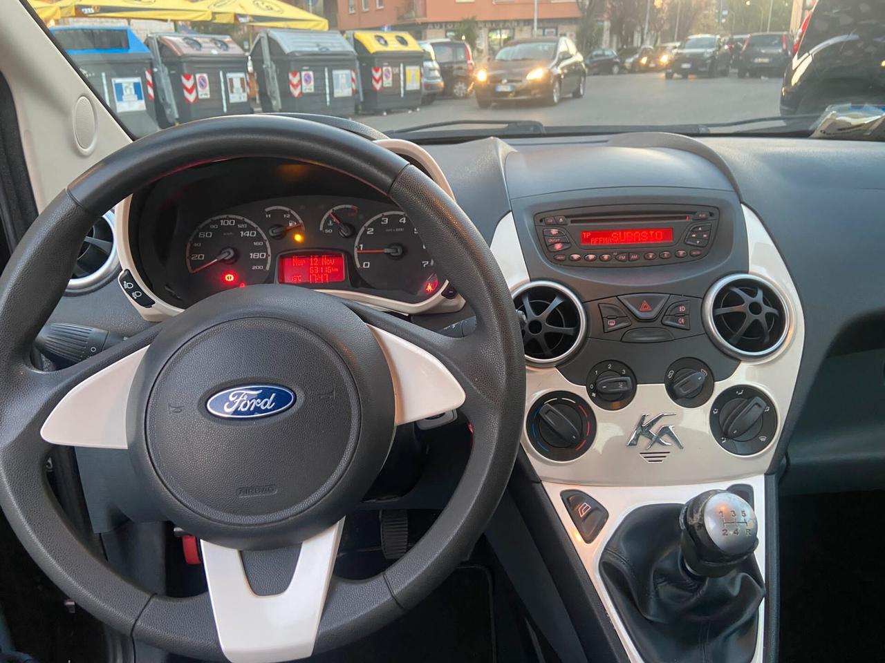 Ford Ka 1.2 8V 69CV Titanium
