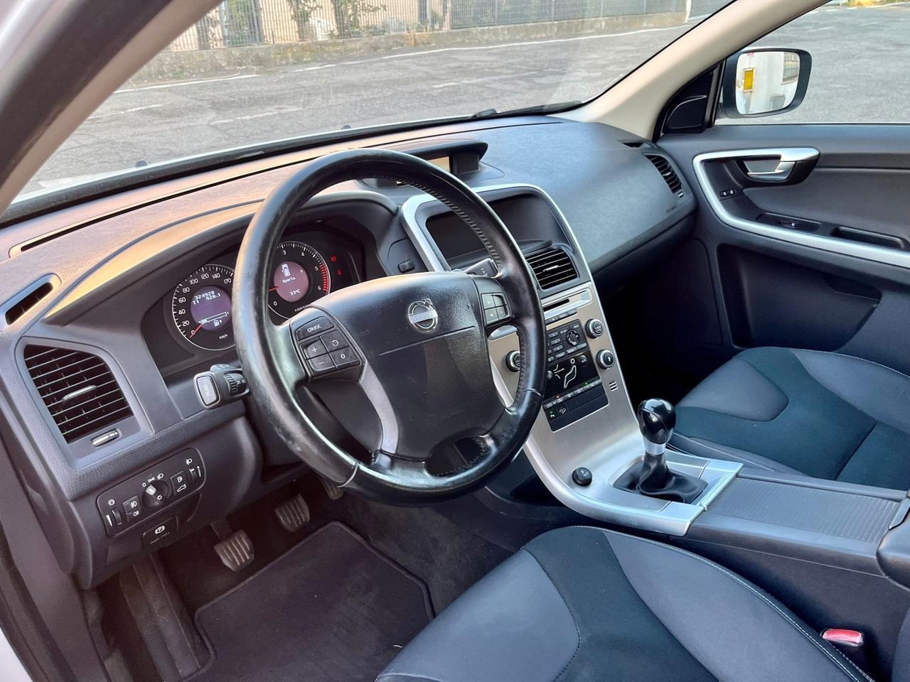 Volvo XC60 2.4d 2008 320.000km 4x4 perfettamente funzionante
