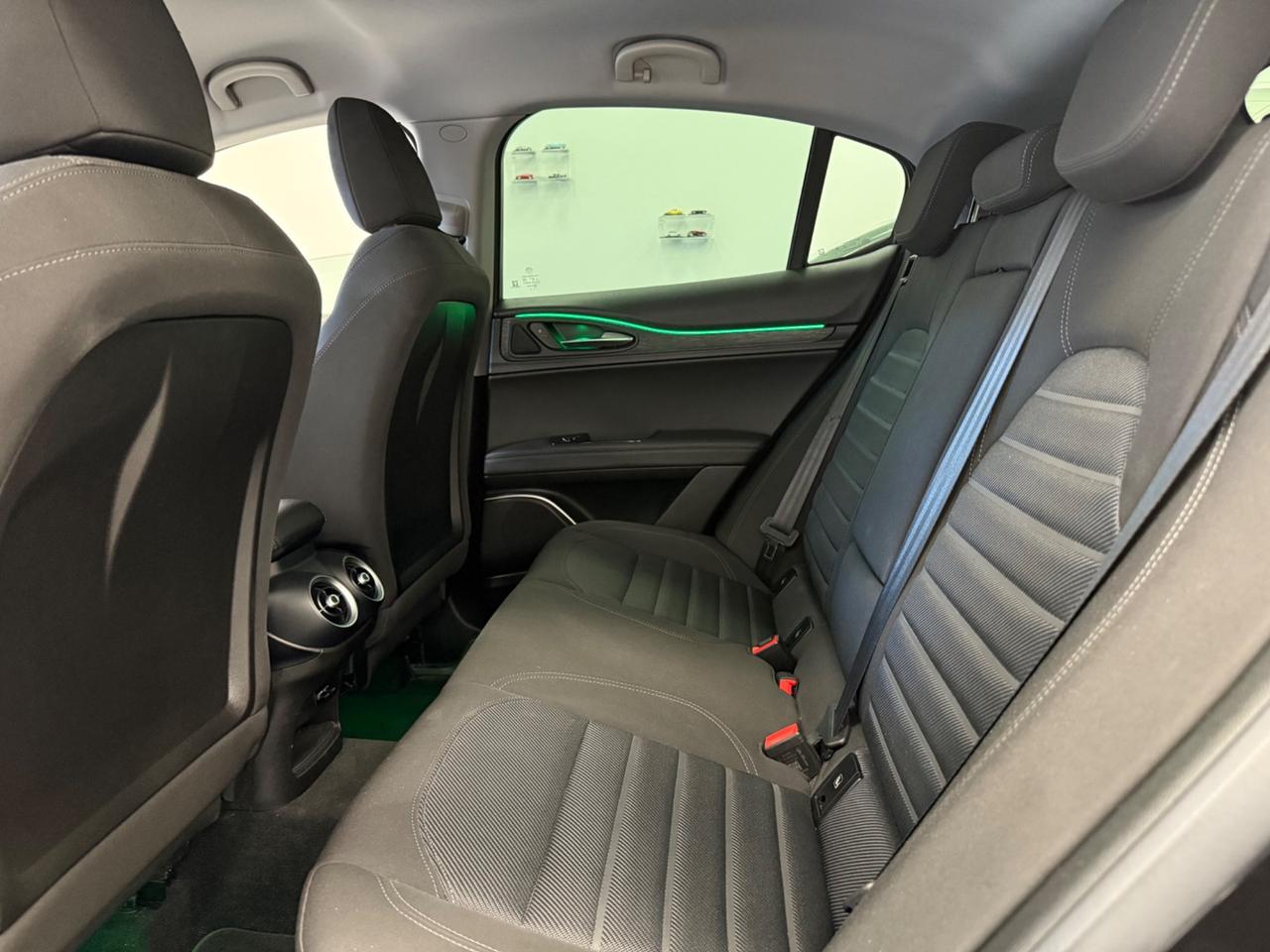 Alfa Romeo Stelvio 2.2 Turbodiesel 160 CV AT8 RWD Business