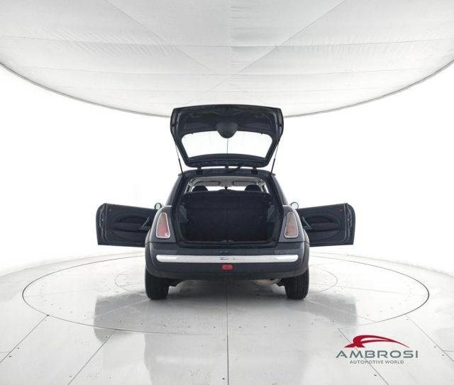 MINI Cooper 3 porte 1.4 tdi One D de luxe - PER OPERATORI DE