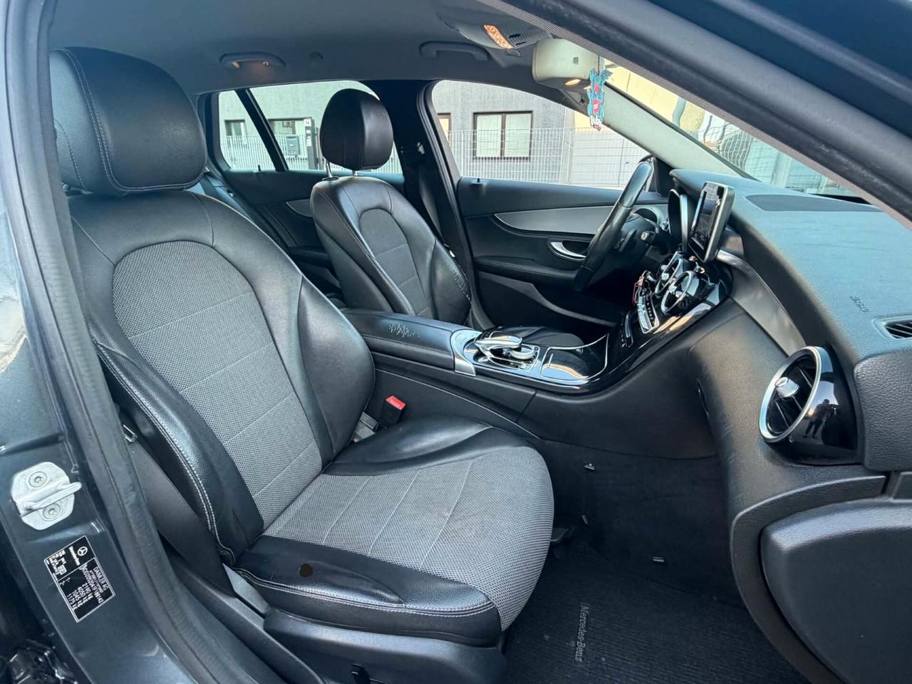 Mercedes C 220d-Navi,Led,Pelle-Full-Euro6-2015