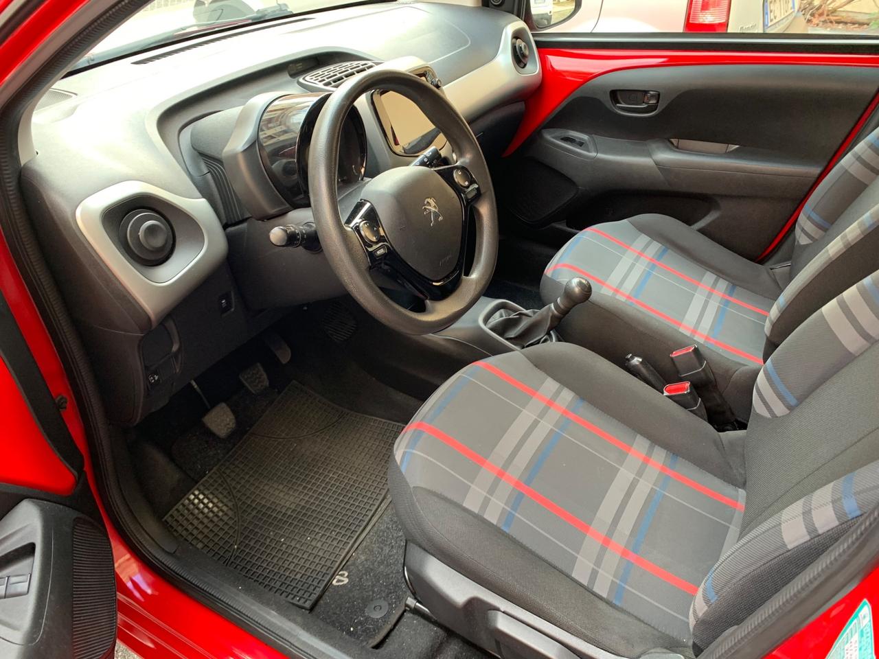 Peugeot 108 VTi 68 5 porte 07/2015 km 88000