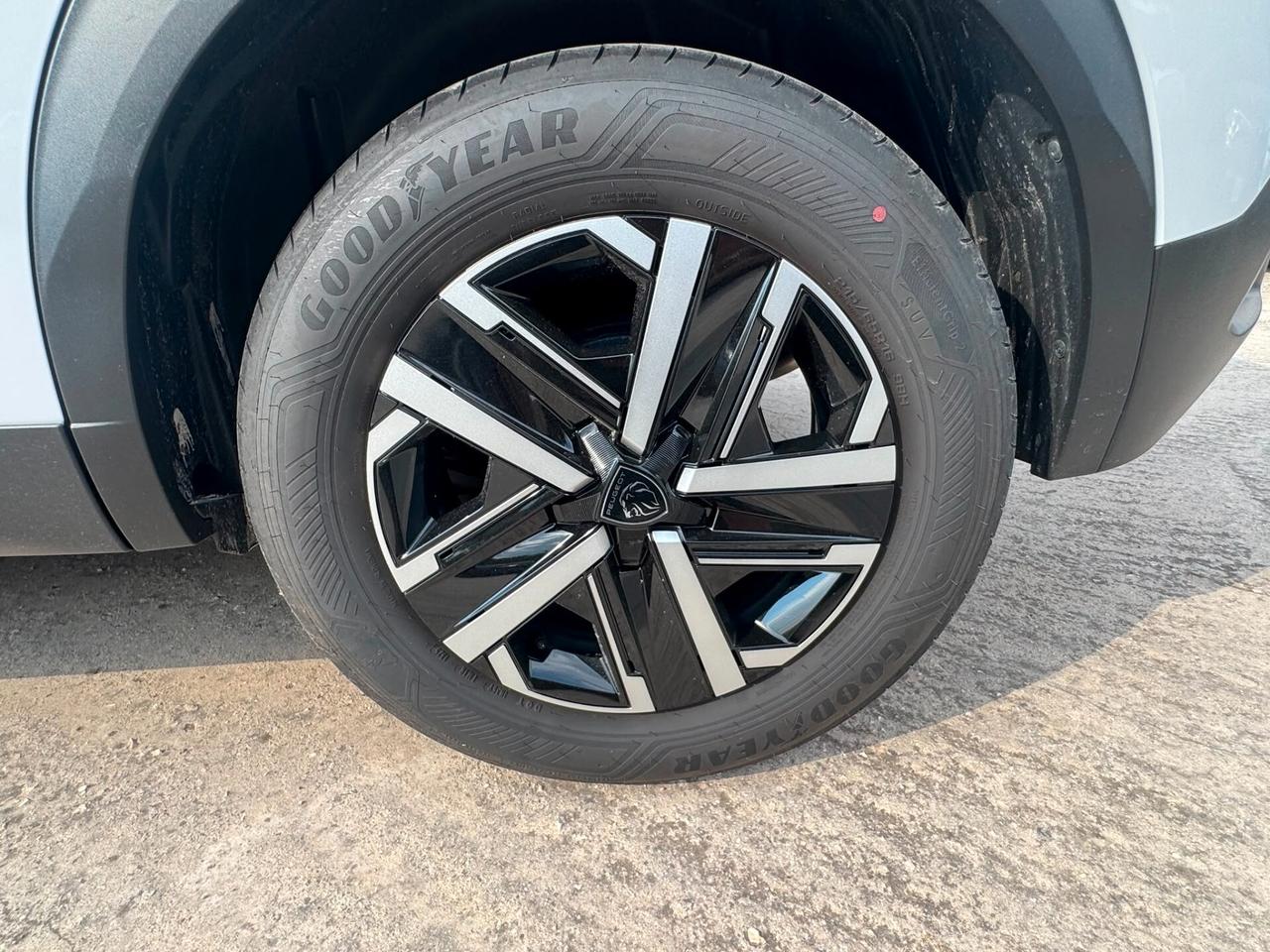 Peugeot 2008 PureTech 100 S&S Style