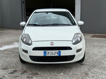 Fiat Grande Punto 1.4 5 porte benz gpl km 265 mila anno 2012