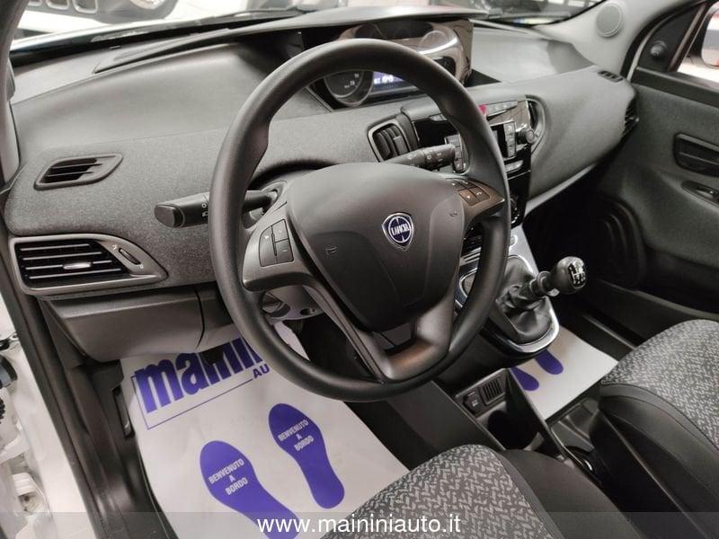 Lancia Ypsilon 1.0 70cv Hybrid Ecochic Silver "SUPER PROMO"