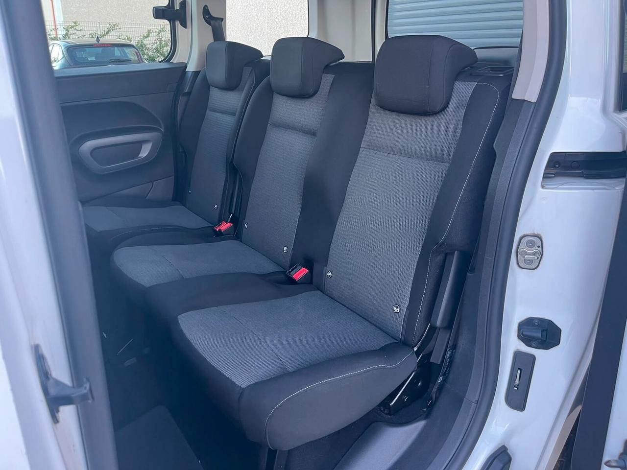 Toyota Proace City Verso 1.5D 130 CV S&S Long D Executive