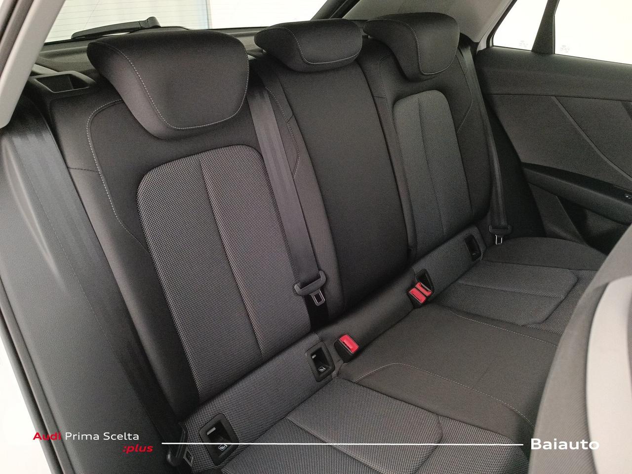 Audi Q2 35 2.0 tdi s line edition s tronic