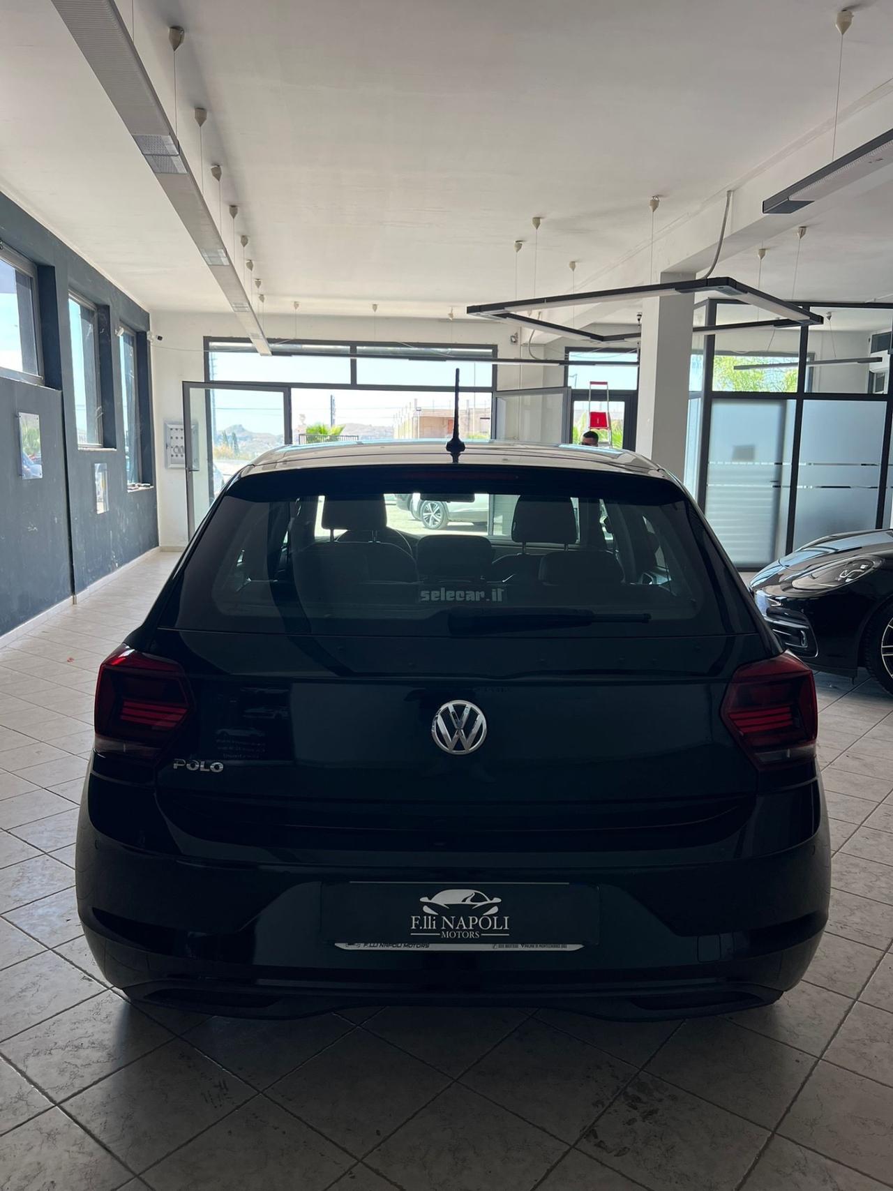 Volkswagen Polo Business 1.6 TDI 95 CV 5p. Highline BlueMotion Tech.