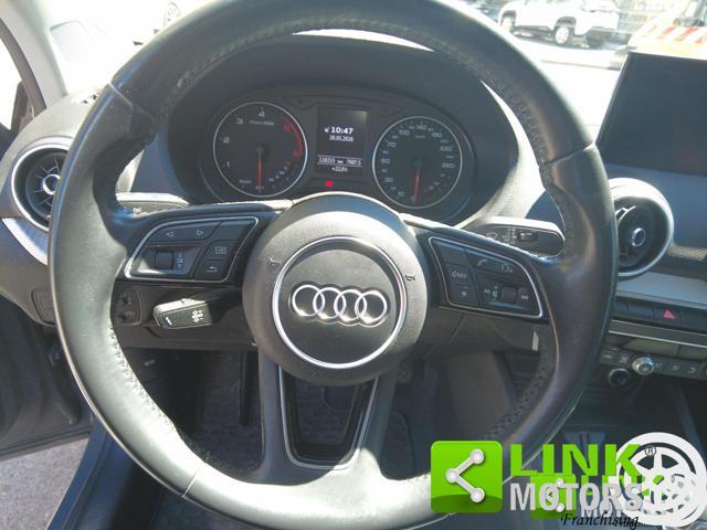 AUDI Q2 business s tronic