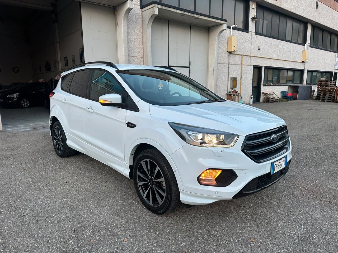 Ford Kuga 1.5 EcoBoost 150 CV S&S 2WD ST-Line