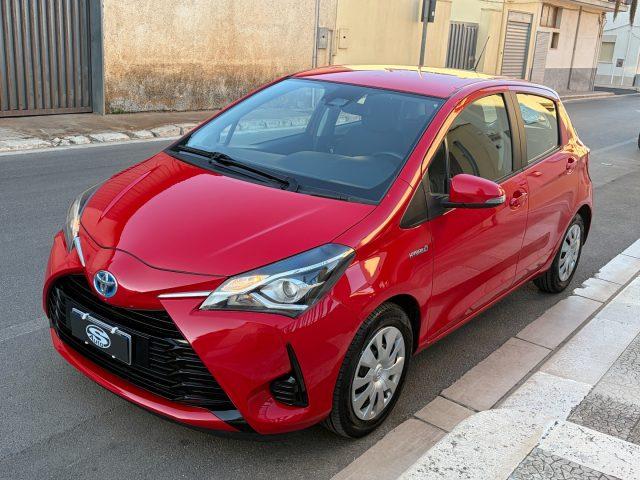 TOYOTA Yaris 1.5 Hybrid Cool