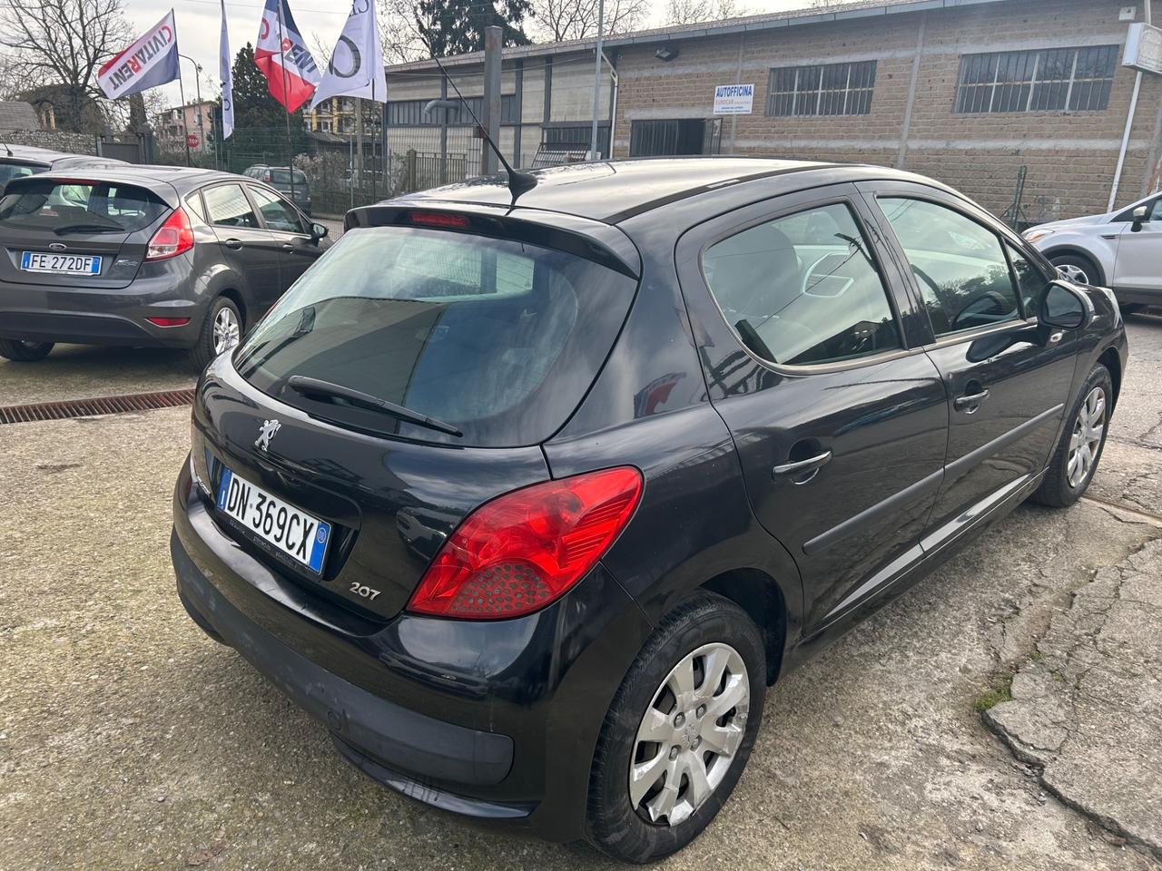 Peugeot 207 1.4 HDi 70CV 5p. ONE Line