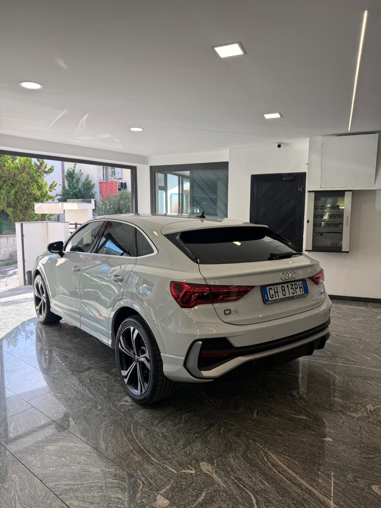 Audi Q3 SPB 40 TDI quattro S tronic line edition