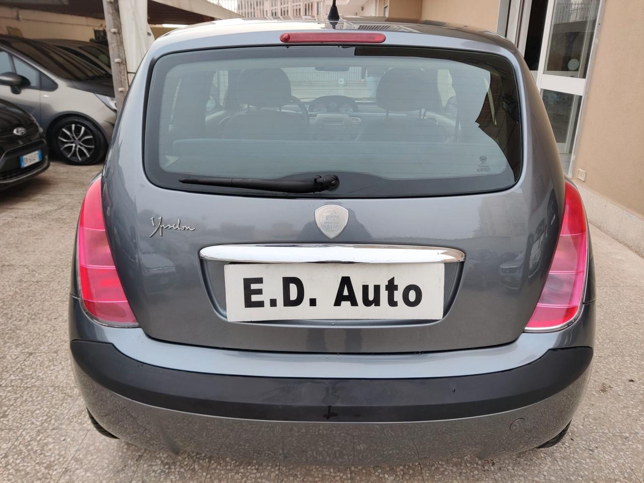 Lancia Ypsilon 1.2 Benzina