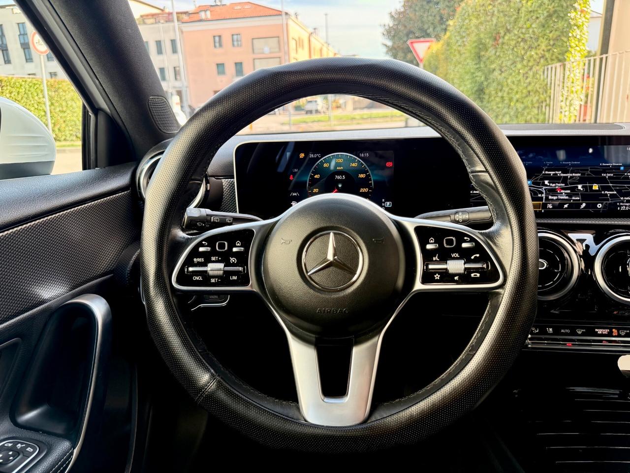 Mercedes-Benz A 250 Business auto 224cv TAGLIANDI CERTIFICATI MERCEDES