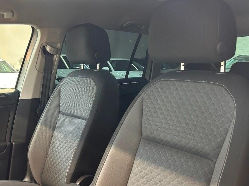 Volkswagen Tiguan 2.0 TDI SCR DSG 4MOTION Business BMT
