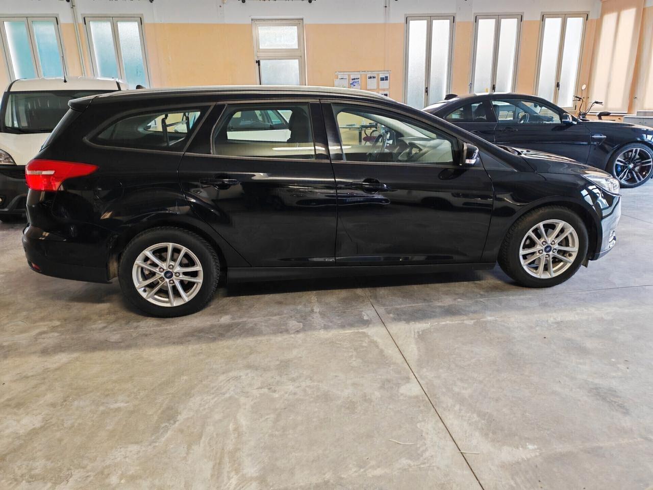 Ford Focus 1.5 TDCi 120 CV SW AUTOCARRO N1 4 posti unipro netto