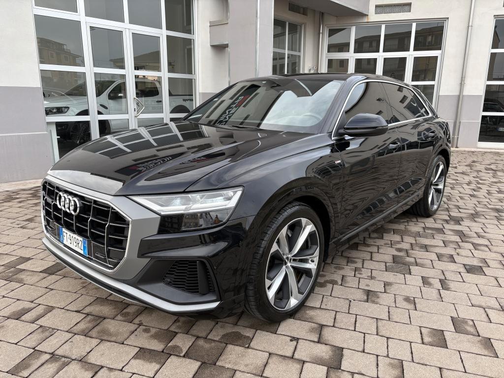 Audi Q8 50 3.0 TDI 286 CV quattro tiptronic Sport IBRIDA