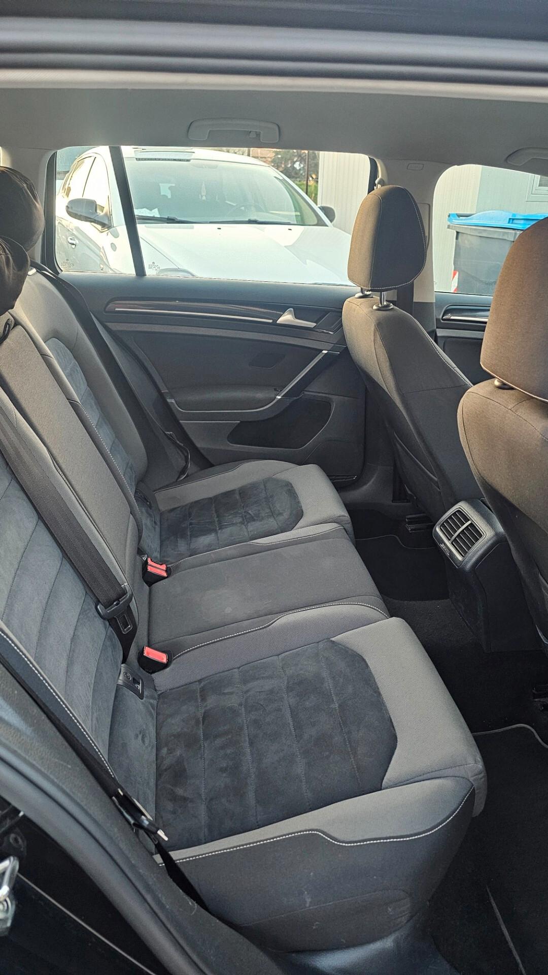 Volkswagen Golf Variant 1.6 TDI 110 CV Executive BlueMotion Technology