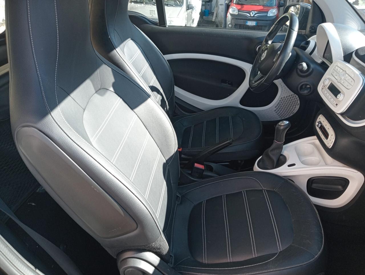 Smart ForTwo 1000 62 kW coupé passion cambio manuale