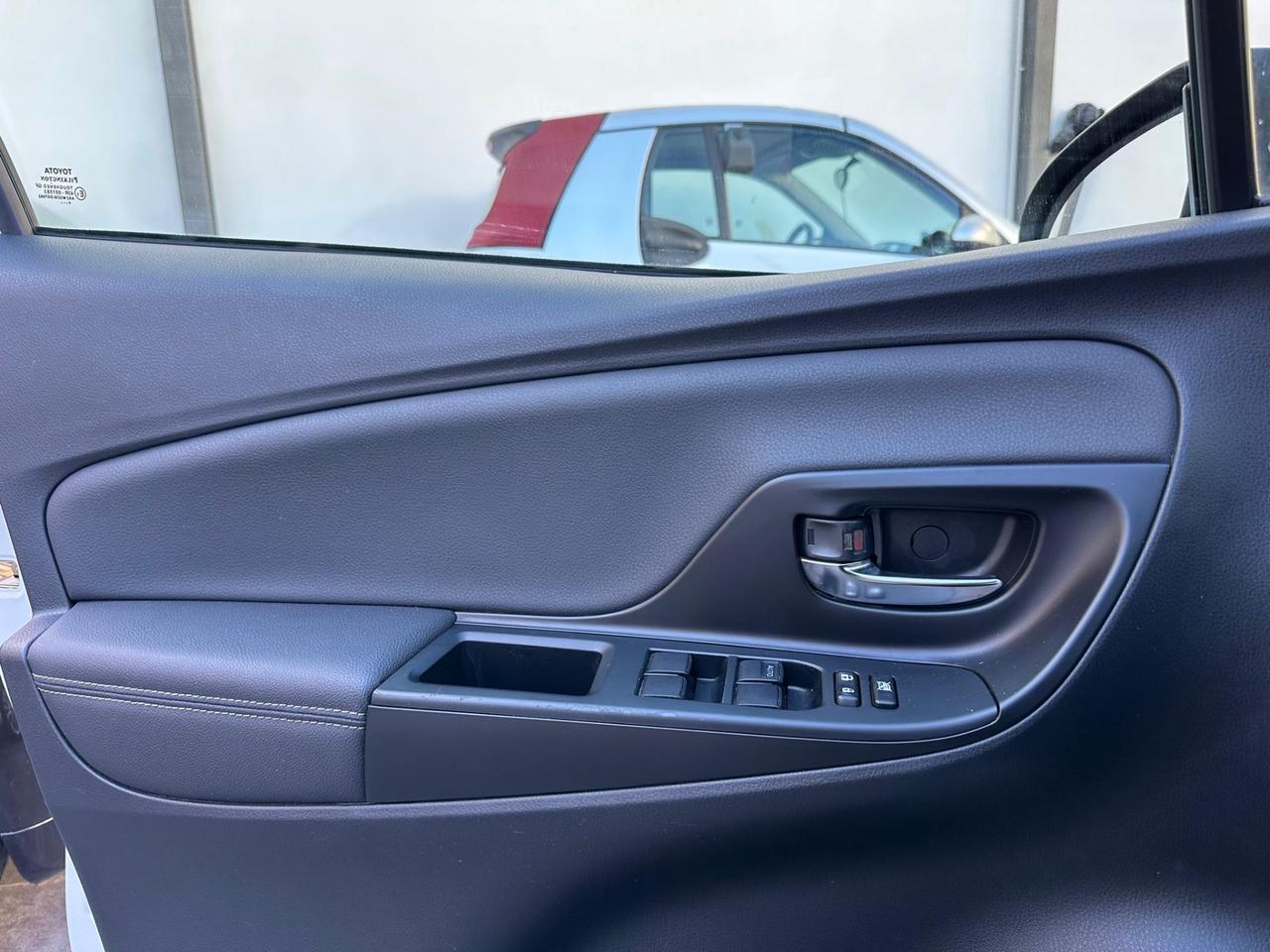 Toyota Yaris 1.4 D-4D 5 porte Lounge