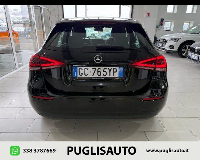 MERCEDES-BENZ A 180 d Automatic Business Extra