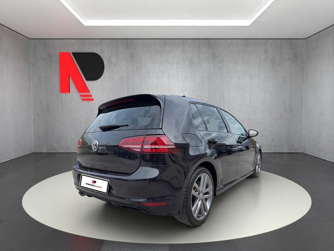 Volkswagen Golf 1.6 TDI 110 CV 5p. Sport Edition R LINE