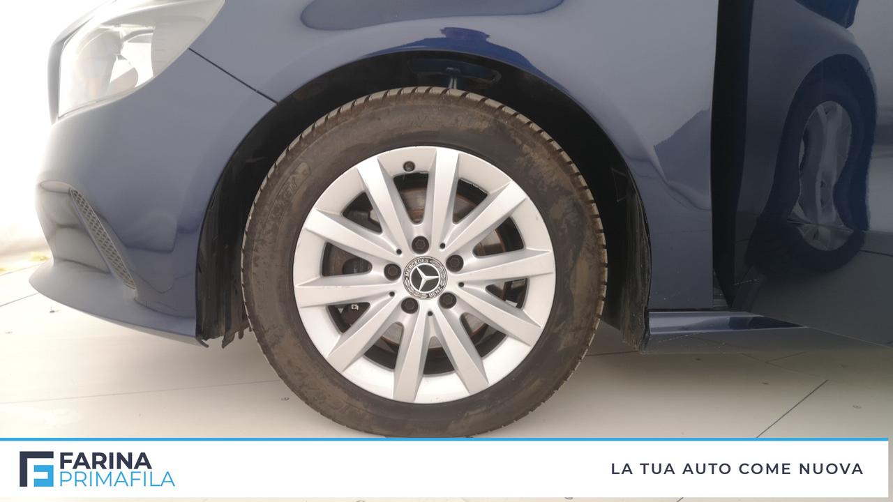 Mercedes-Benz Classe A - W176 - A 200 d Business