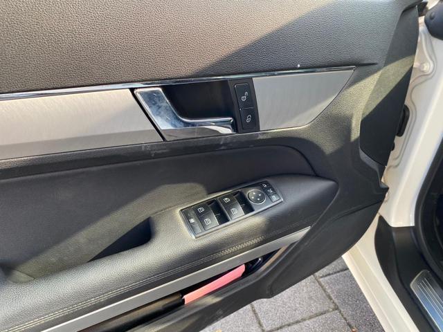 MERCEDES-BENZ E 200 CGI Cabrio BlueEFFICIENCY Avantgarde SOLO 64.000Km