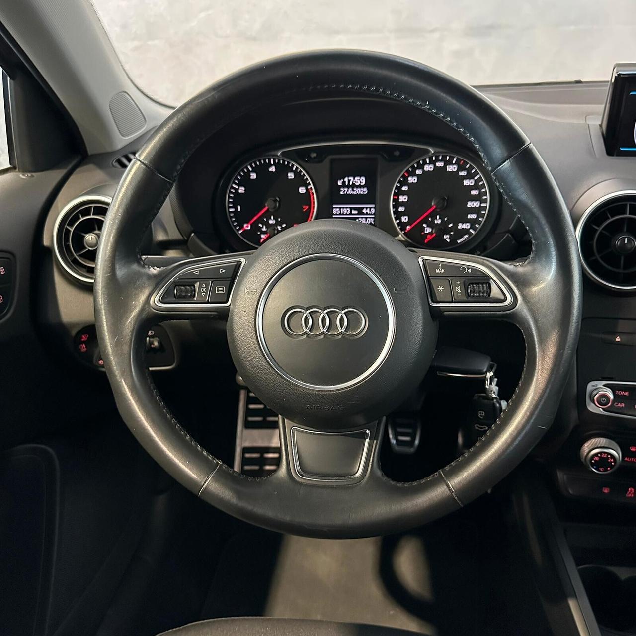 Audi A1 SPB 1.0 TFSI ultra Design S-line