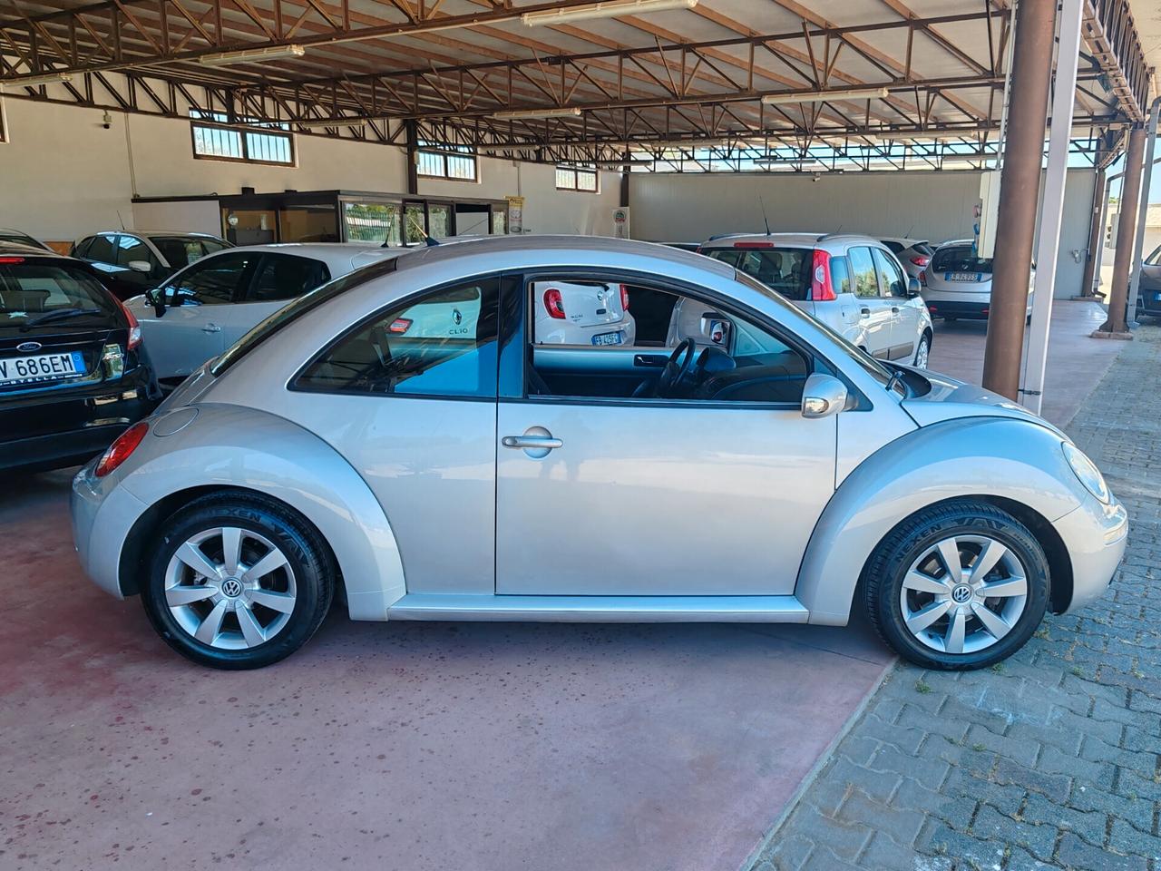 Volkswagen New Beetle 1.9 TDI 105CV restyling