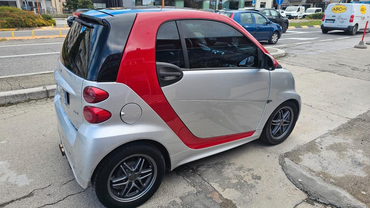 Smart ForTwo 1000 52 kW coupé pure PACCHETTO BRABUS NEOPATENTATI