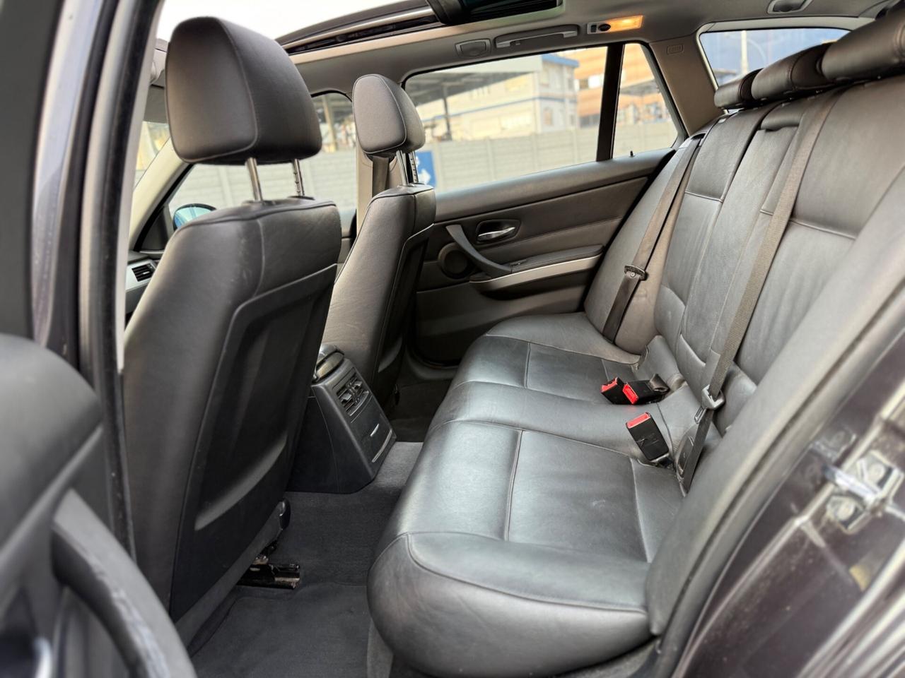 Bmw 320d cat Touring Futura automatica tetto Full