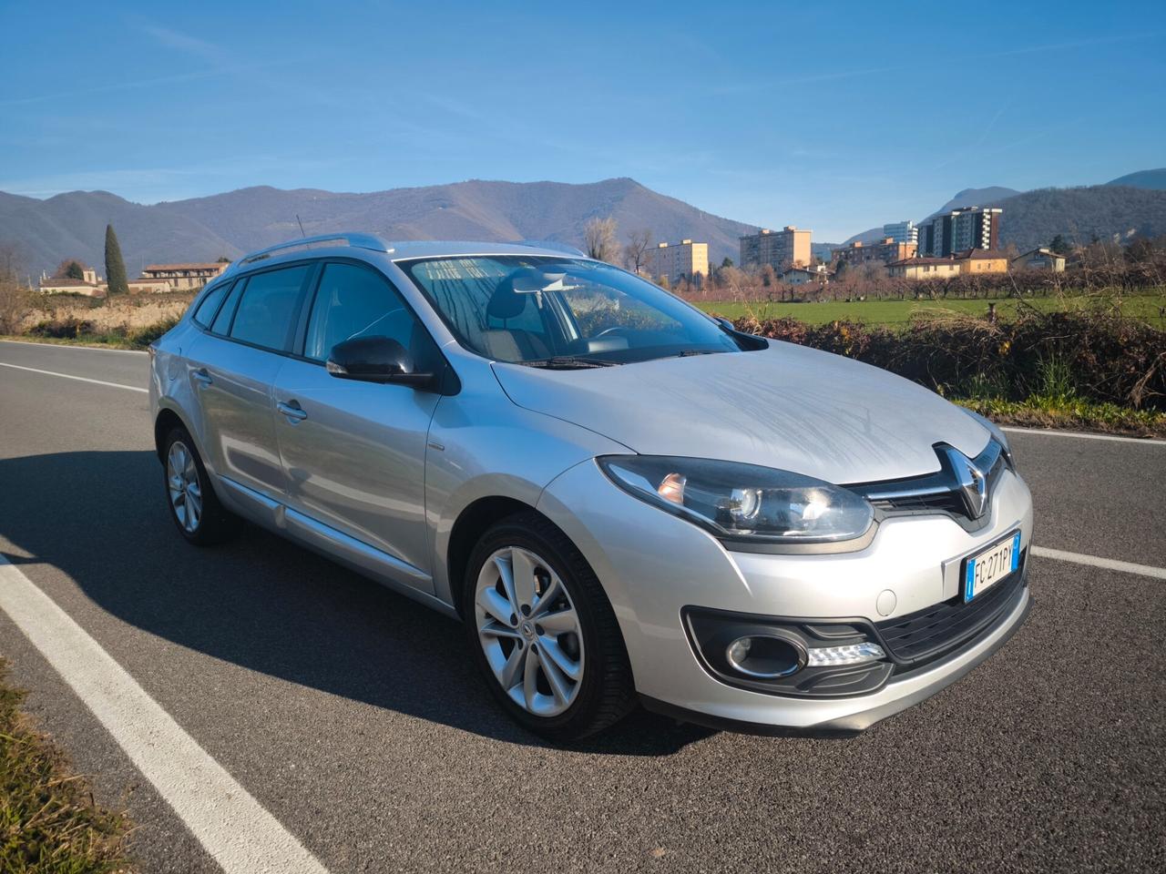 RENAULT MEGANE SW 1,5 DCI – EURO 6-OK NEOPATENTATI