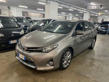Toyota Auris Touring Sports 1.8 Hybrid Lounge