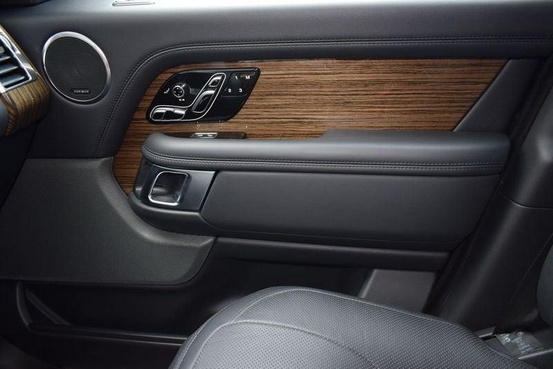 Land Rover Range Rover Range Rover 3.0 SDV6 Vogue IVA ESPOSTA