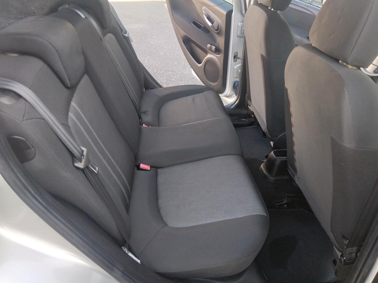Fiat Punto 1.4 S&S 8V 5 porte Lounge x neopatentati