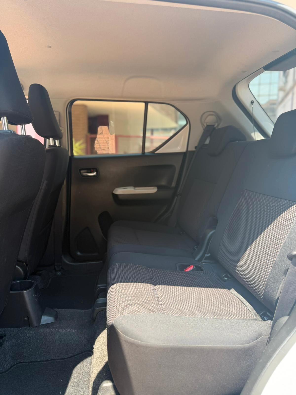 Suzuki Ignis 1.2 Hybrid Top