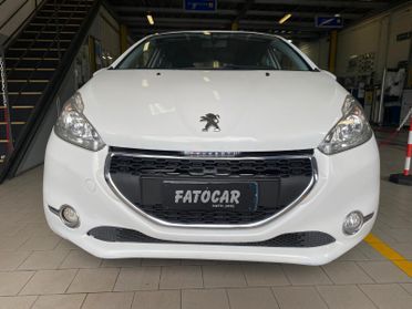 Peugeot 208 1.4 HDi 68 CV 5 porte Allure